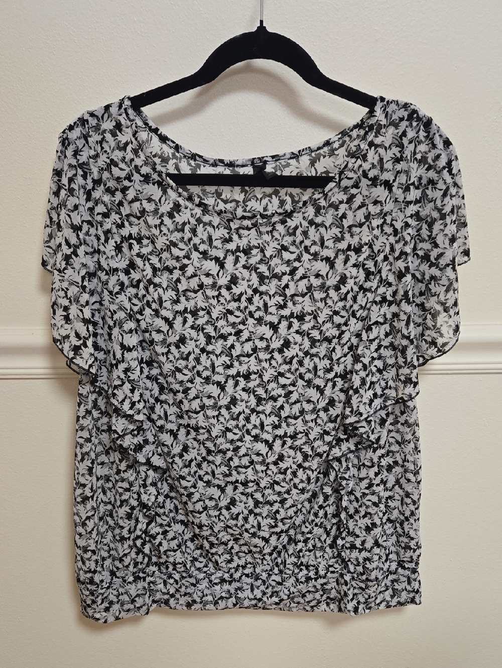 Lane Bryant Black and White Floral Ruffle-Sleeve Blouse
